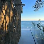 Seaside Apartman *